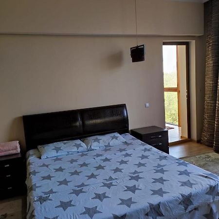 2 Room Flat Ałma Ata Zewnętrze zdjęcie