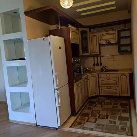 2 Room Flat Ałma Ata Zewnętrze zdjęcie