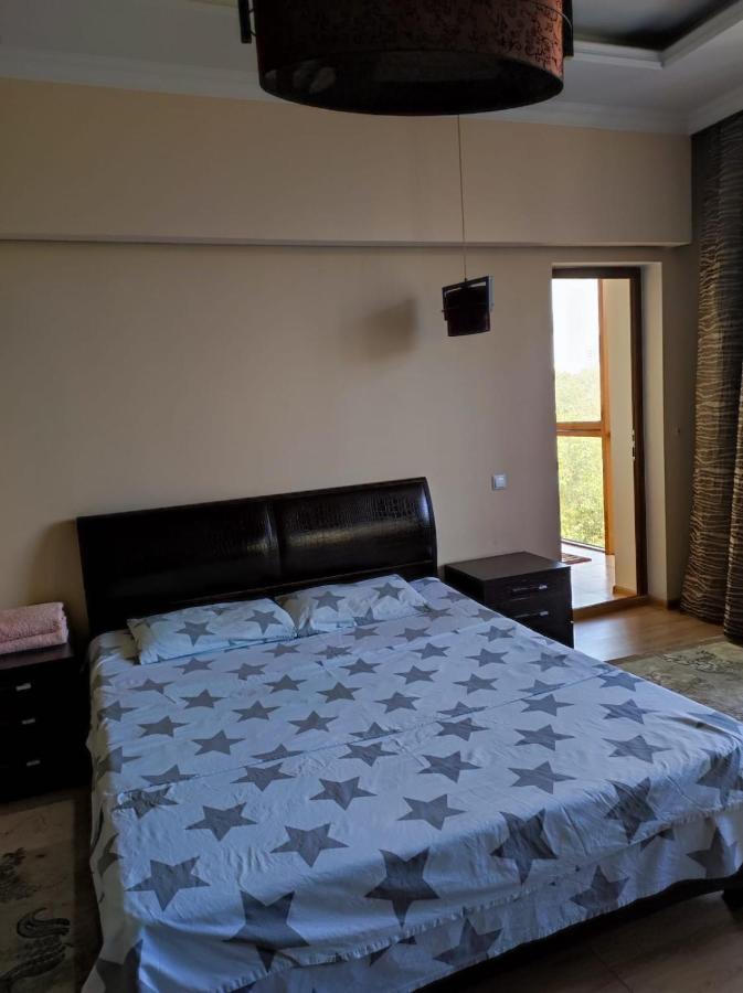 2 Room Flat Ałma Ata Zewnętrze zdjęcie